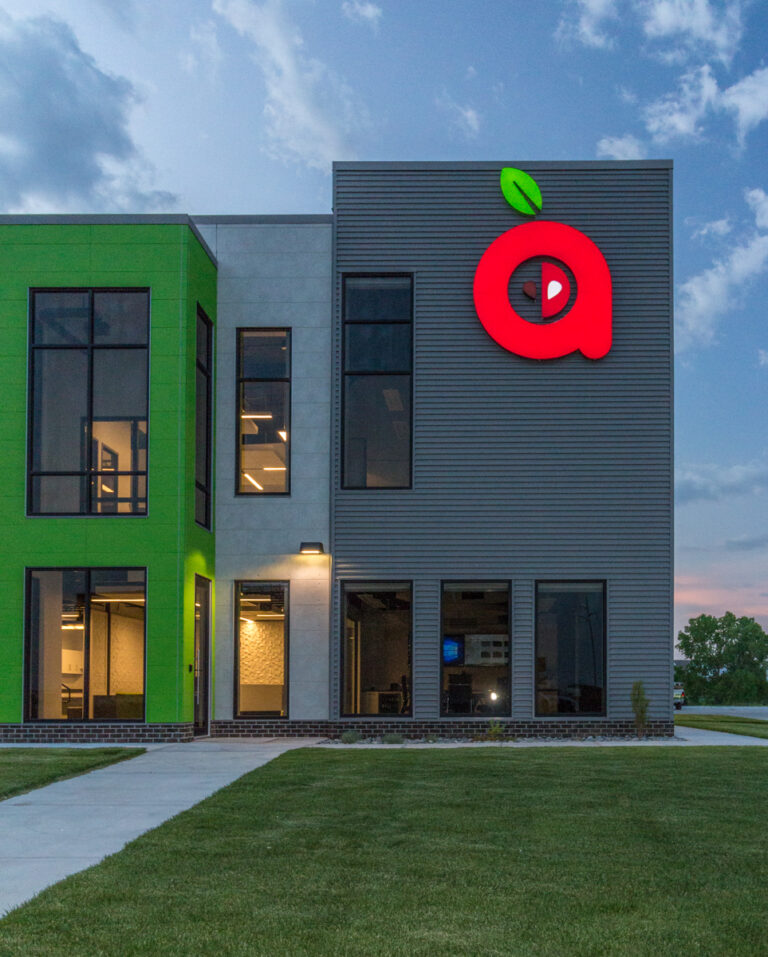 Apple Exterior 25 768x957